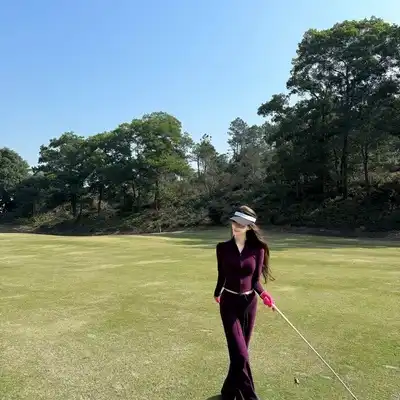 沈彤